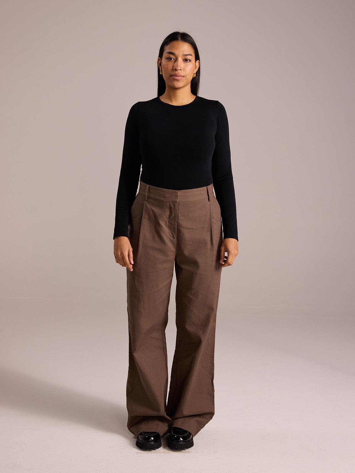 Tailored Pant in Linen blend - PRUIJN_ECOMM_LOOK15_002