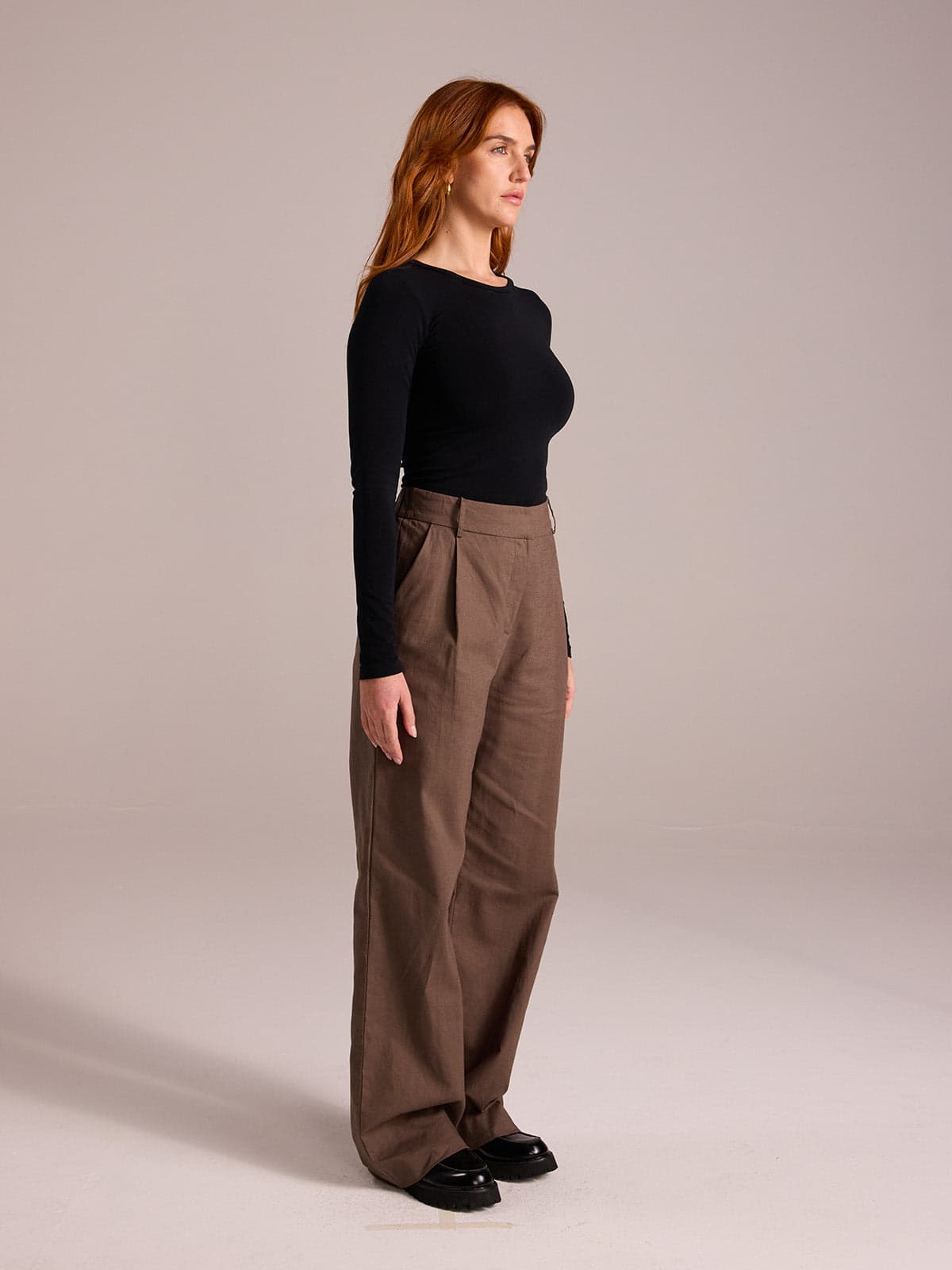 Tailored Pant in Linen blend - PRUIJN_ECOMM_LOOK16_055